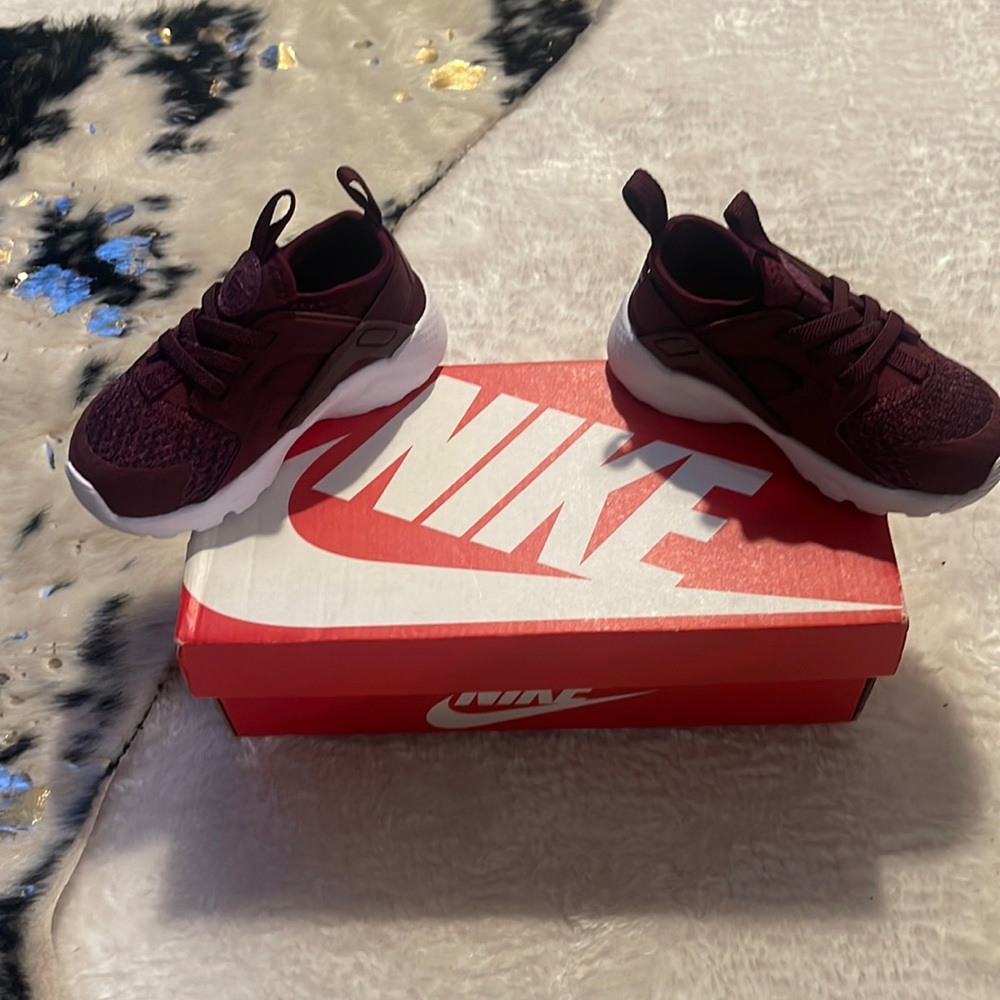 Nike Huaraches